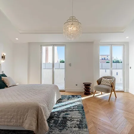 Sumptuous Renovated Penthouse - Gray D'albion-croi Apartment *